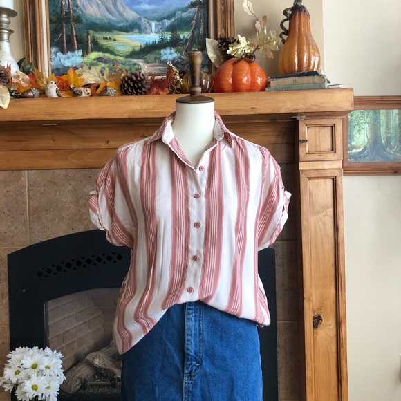 Boheme Tops - BOHME button up top!